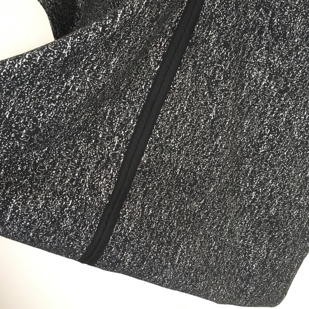 Lululemon Vinyasa Wrap Luon Jacquard Black White - Picture 5 of 7